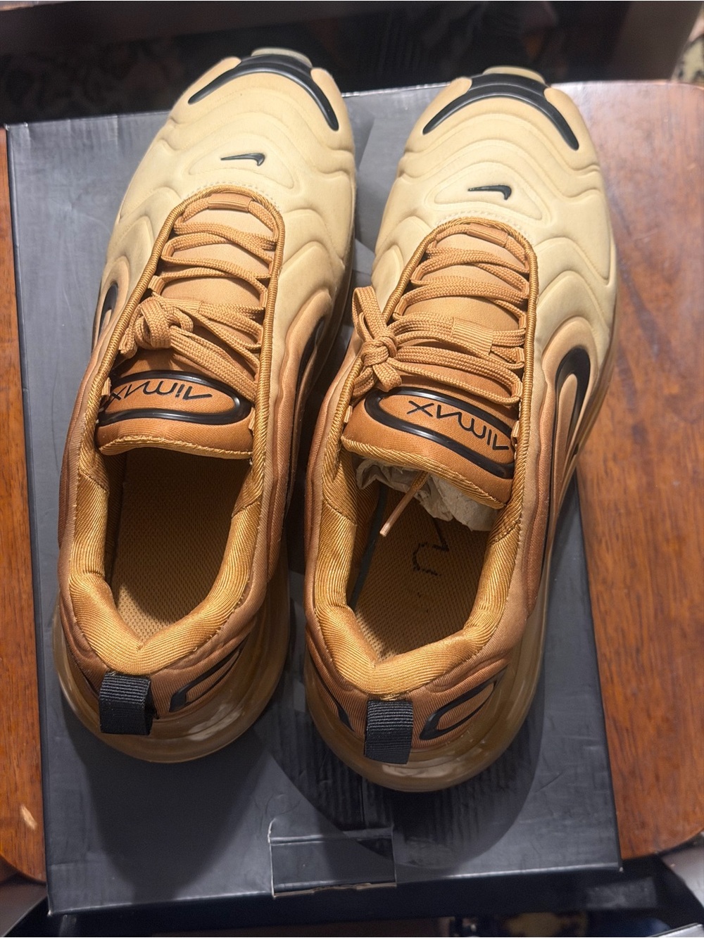 Nike Air Max 720 in the 'Desert' Sz 8 (no box) - Picture 6 of 9